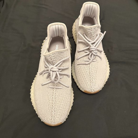 Adidas Yeezy Boost 350v2 Sesame size 8 US - Picture 2 of 4